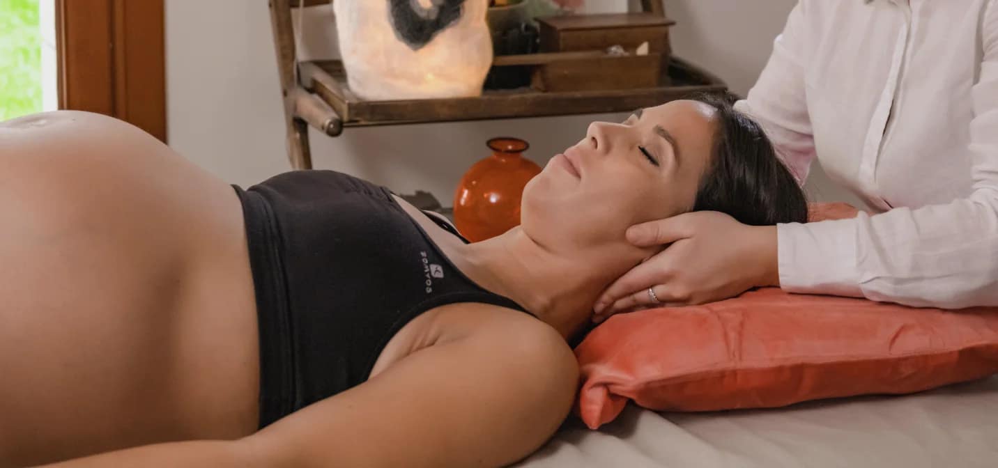 Pregnancy massage 2